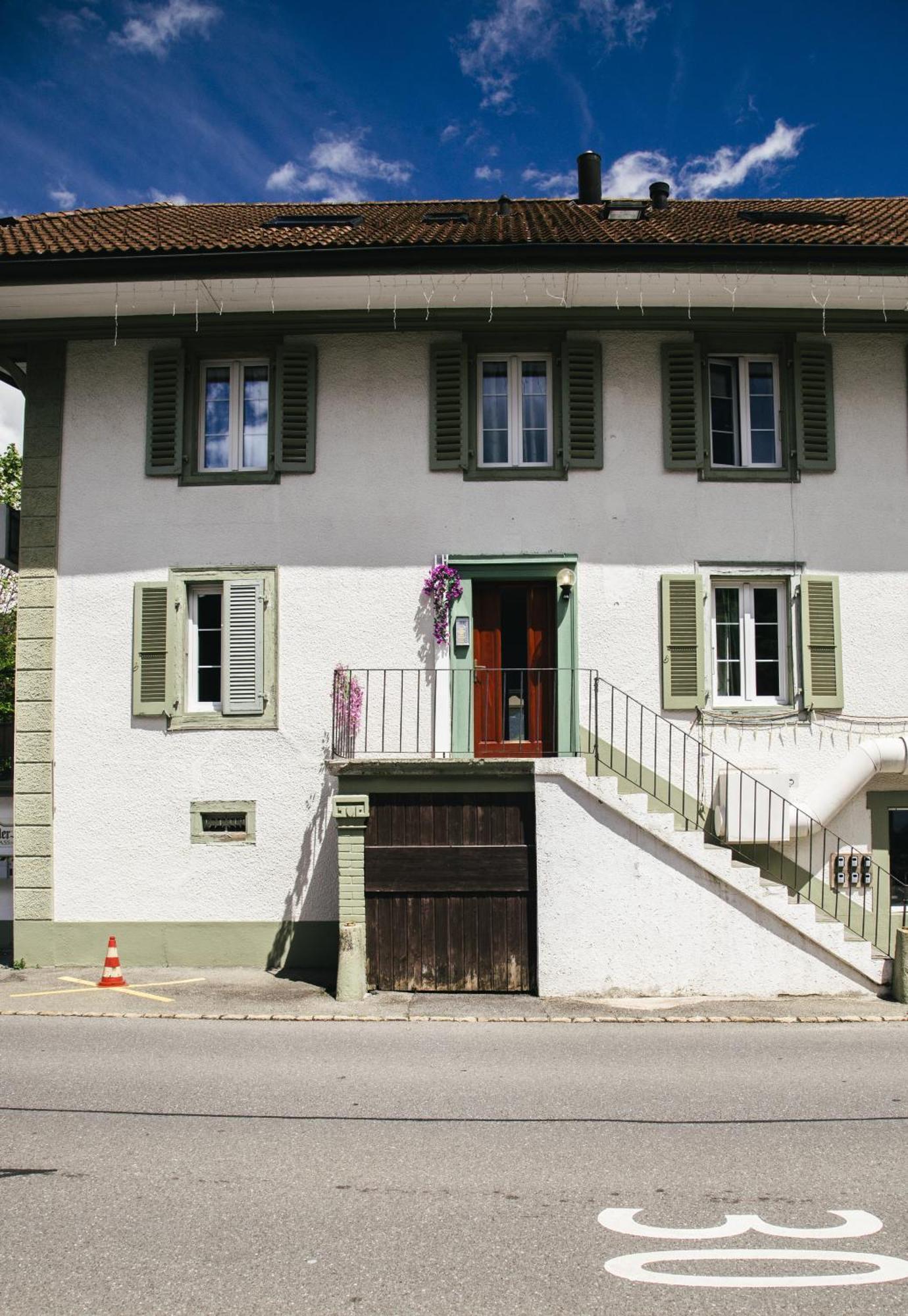 Appartement Au Bord Du Lac à Därligen Extérieur photo